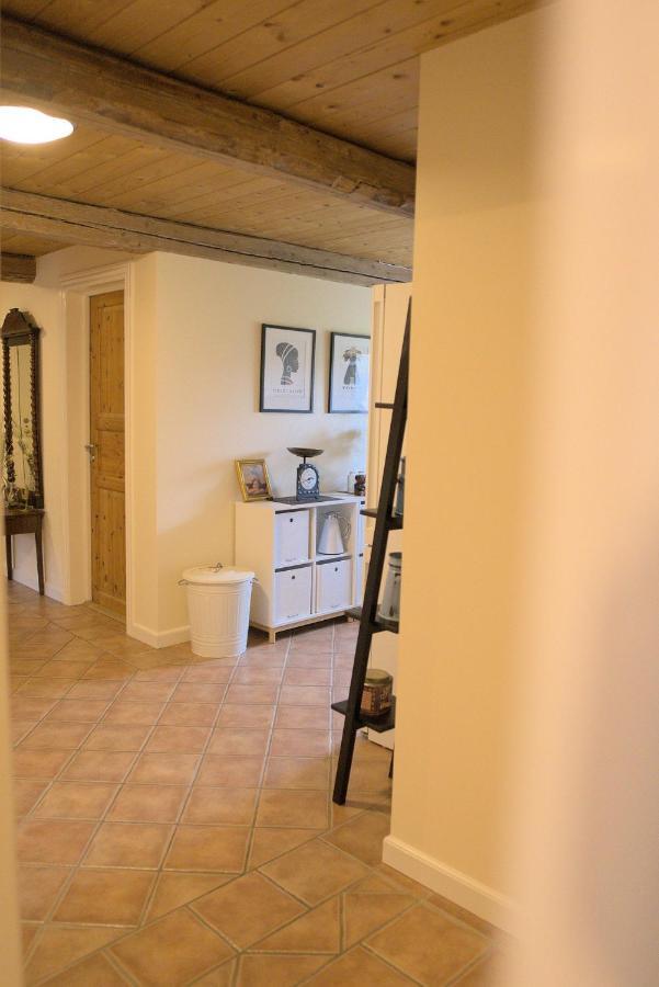 Akaciegaarden Bed & Breakfast Harlev  Екстериор снимка
