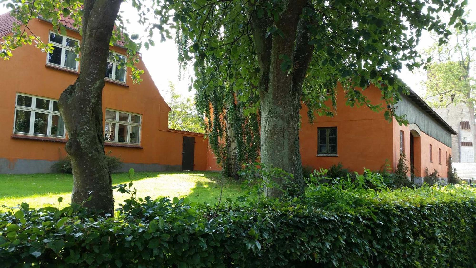 Akaciegaarden Bed & Breakfast Harlev  Екстериор снимка